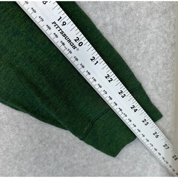 District T-Shirt Henley Mens XL Green Fishing Graphic Print Anchorage Alaska - Picture 12 of 12